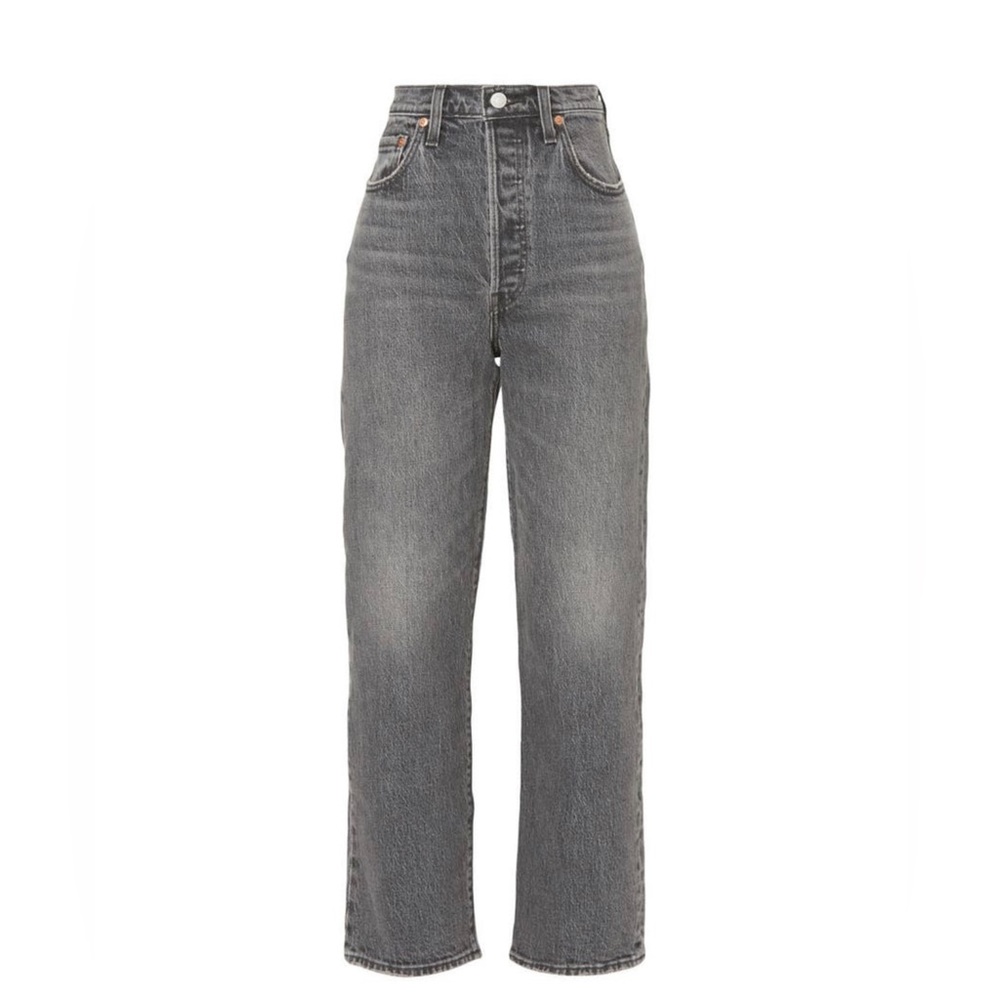 Levi’s Ribcage Jeans in Grey